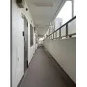 東建砧マンション マンション１階廊下部分