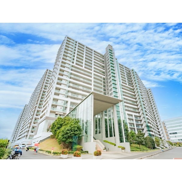 ワンダーベイシティSAZANフロントウィング 外観