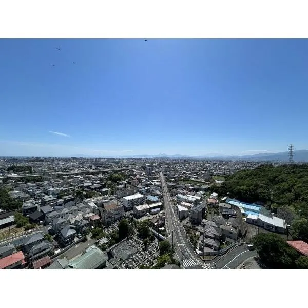 オクトス湘南茅ヶ崎ヴィスタヒル 遮るものの少ない開放的な景色が日常にゆとりを与えます。