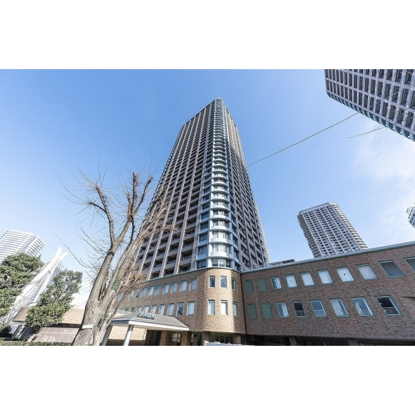 スカイライトタワー 外観