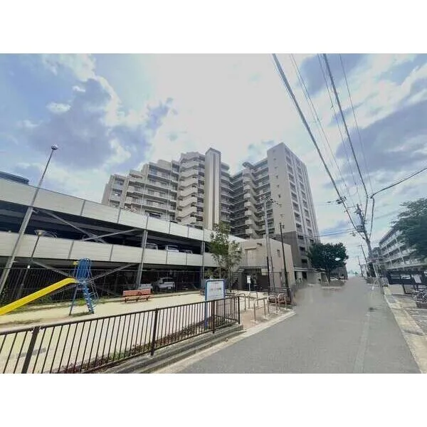 BELISTA吹田山手町 外観写真