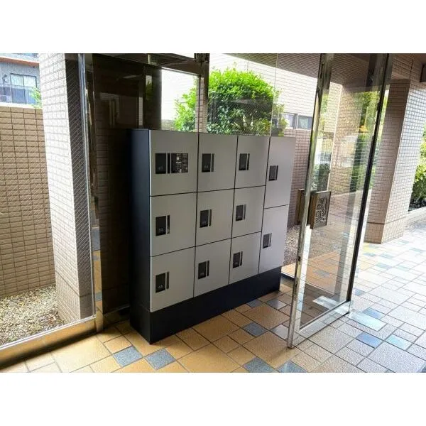 ライオンズヒルズ習志野 宅配ボックス