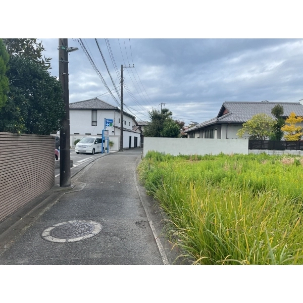 逗子市逗子６丁目 現地前面道路