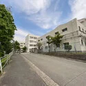 横浜市港北区小机町 城郷中学校（中学校）まで約560m（徒歩7分）