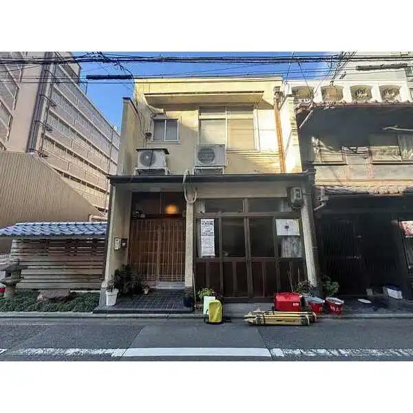 京都市下京区岩上通四条下る佐竹町 外観