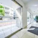 ＧＲＥＥＮ　ＰＡＲＫ東日本橋ＲＥＳＩＤＥＮＣＥ ガラス張りの明るい風除室