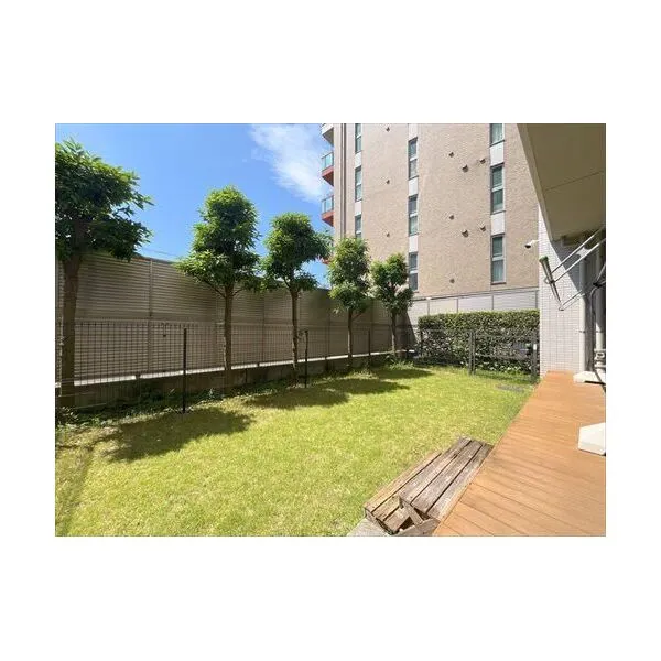 ユアコート大宮 専用庭