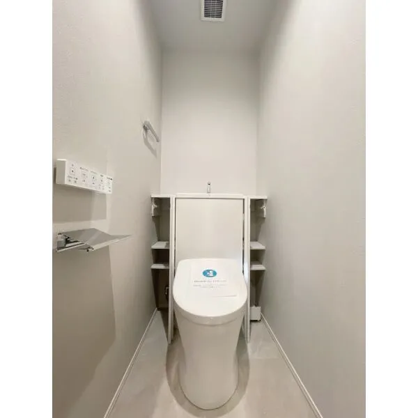 M.M.タワーズ the South棟 清潔感あふれるトイレ空間。