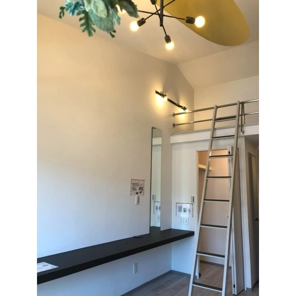 習志野市津田沼2丁目 リフォーム済の室内の様子※写真のお部屋のみ家具調度品は、売買対象に含まれます。