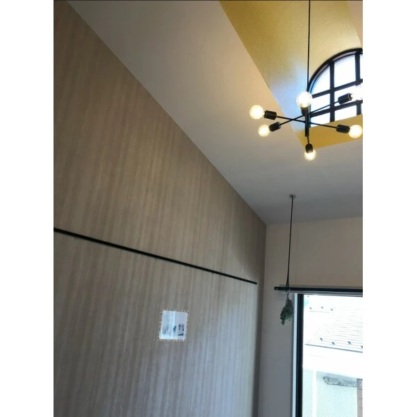 習志野市津田沼2丁目 リフォーム済の室内の様子:洋室(天窓付)