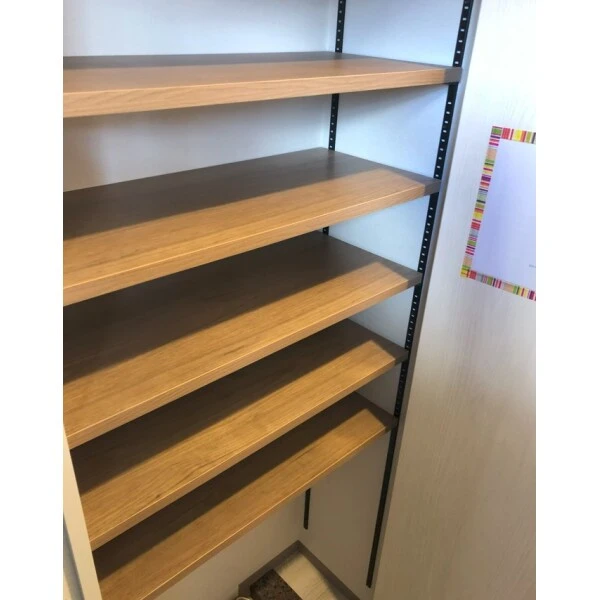 習志野市津田沼2丁目 リフォーム済の室内の様子:下足入れ