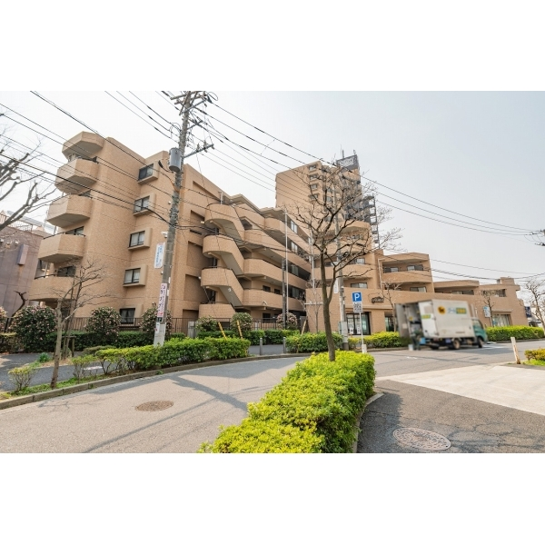 ライオンズステーションプラザ梅島 外観