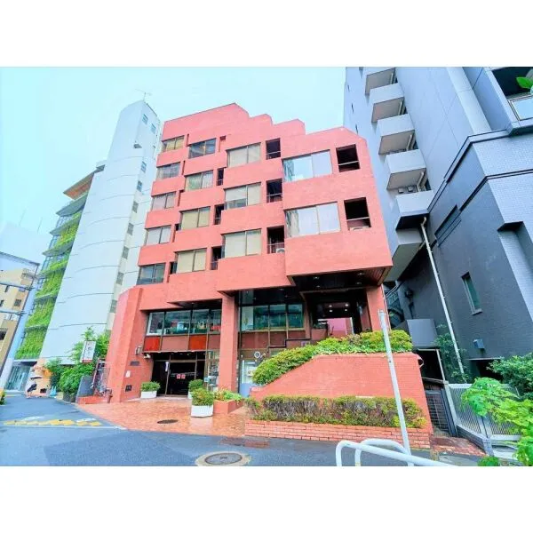 ストークメイジュ 外観