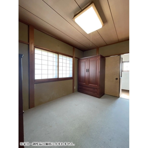 大津市神領２丁目 2階洋室（北東側約6.1畳）