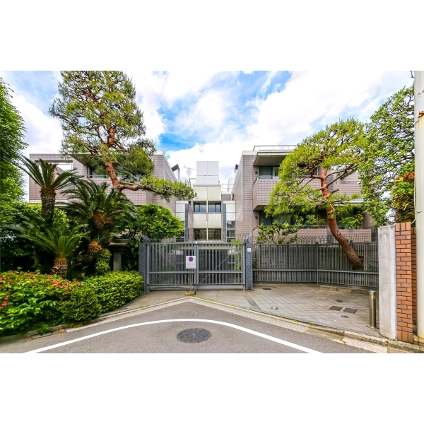 ヒルクレスト神山 外観