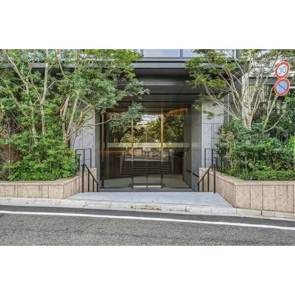 ザ・パークハウス代々木大山レジデンス 東京メトロ千代田線・小田急線「代々木上原」駅徒歩7分の立地