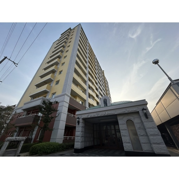 プレステ１５番館鶴見緑地 外観