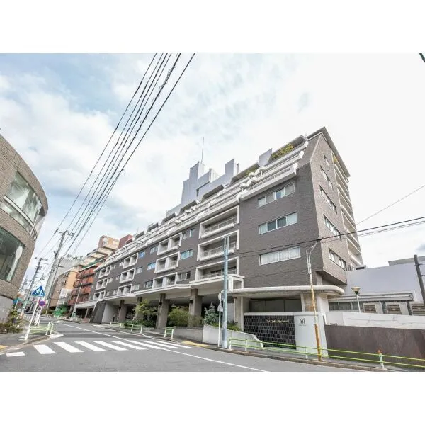シャトー東洋南青山 外観