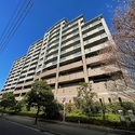 モンセーヌ住吉川公園１番館 外観