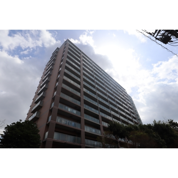 パークアリーナセントラルウイングＡ棟ＷＥＳＴ 外観