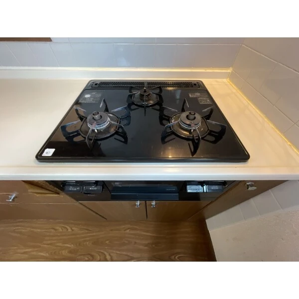 横浜市戸塚区上倉田町 3口コンロ