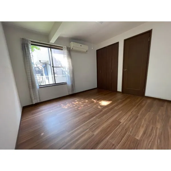 横浜市戸塚区上倉田町 1階洋室6.5畳