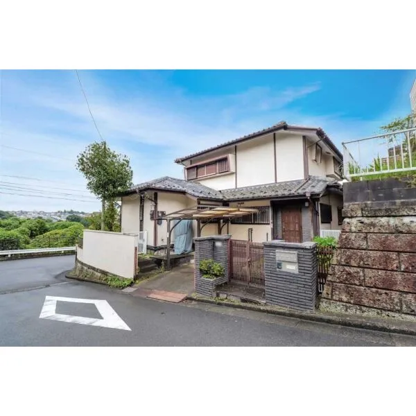 横浜市栄区本郷台５丁目 現地（古家あり）