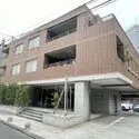 デュオヒルズ御殿山 湘南新宿ライン宇須「大崎」駅まで徒歩13分。第一種低層住居専用地域内の穏やかな住環境です。