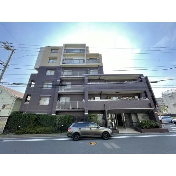 クレッセントポートブリーズ 鶴見線「安善」駅　徒歩９分。「川崎」駅、「鶴見」駅もバス便利用可。