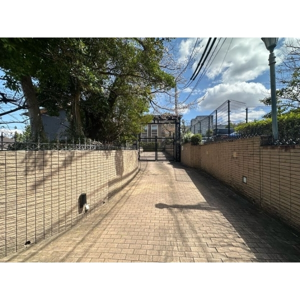 ヴェルサイユ東山公園 その他画像