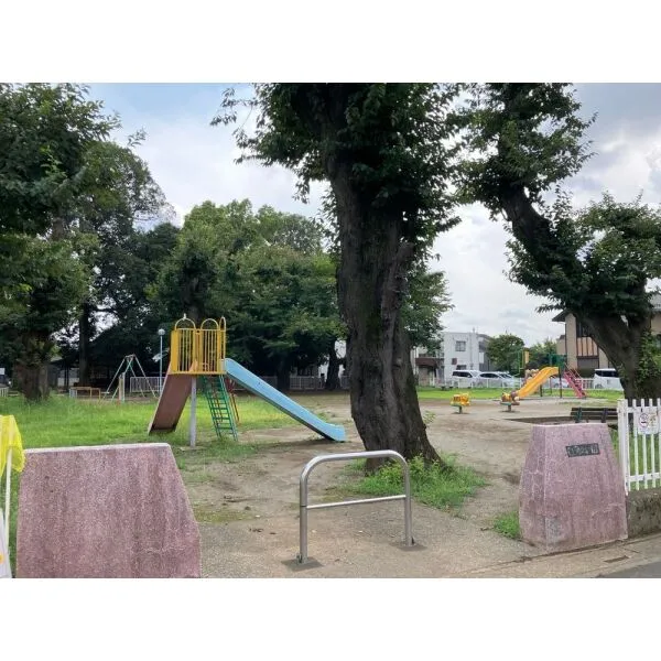 さいたま市北区日進町2丁目 上加公園(公園)まで約170m(徒歩3分)