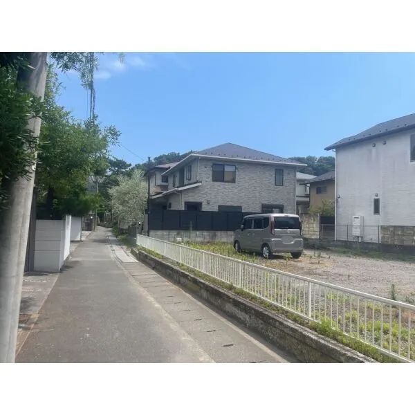 鎌倉市材木座６丁目 北東側道路