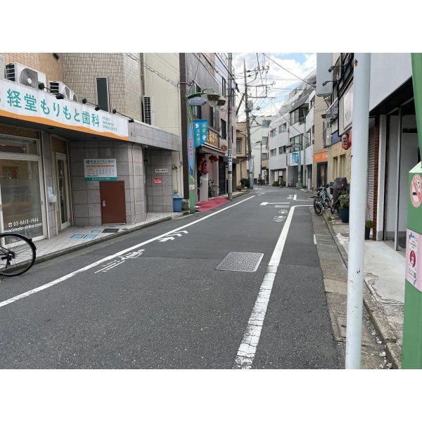 シャルメーヌ経堂 前面道路