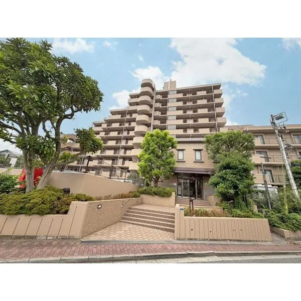 津田沼東パーク・ホームズ２番館 「京成大久保」駅徒歩8分。重厚感のある三井不動産旧分譲マンション