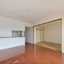 藤和シティホームズ小竹向原 キッチン横に物入が備わっており、ご家族共有の小物や書類、ストック品などをすっきり収納・整理できます。