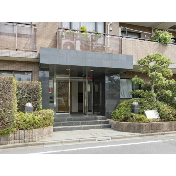 氷川台ヒルズ アプローチ(撮影年月：2026年07月)
