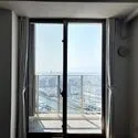 阿波座ライズタワーズフラッグ４６ ガラスサッシの為リビングでくつろぎながら景色を楽しむことが出来ます