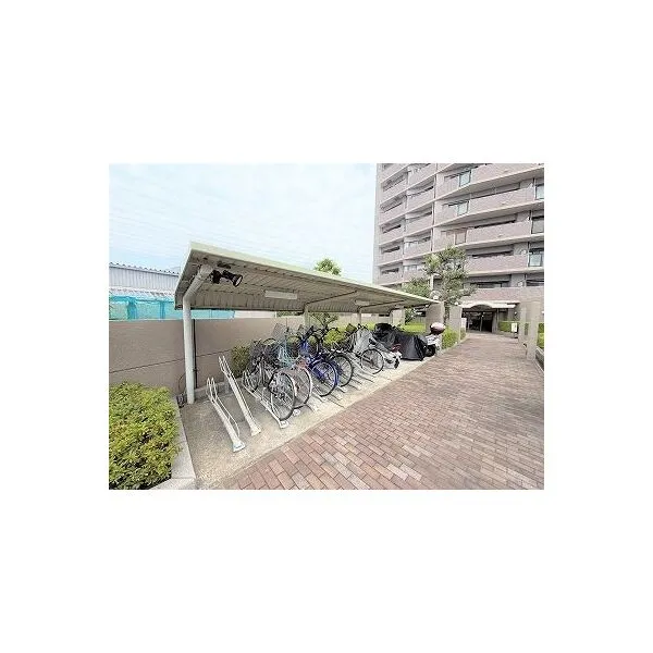 レックスシティ八尾志紀 敷地内駐輪場
