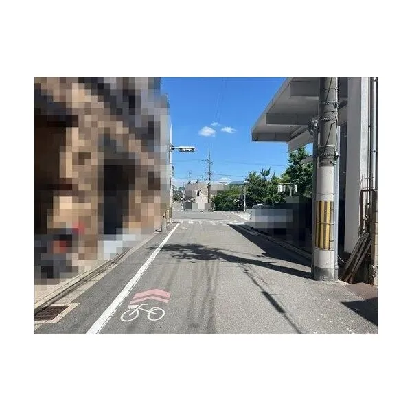 京都市上京区元誓願寺通堀川西入富小路町 前面道路（西から東を撮影）