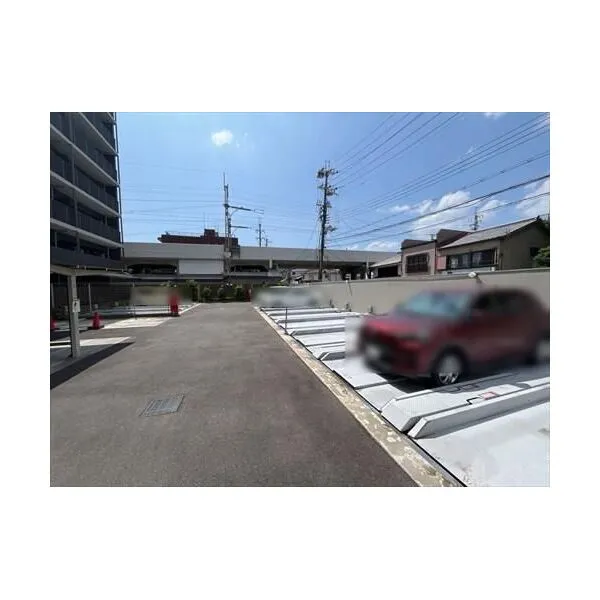 エステムプラザ京都聚楽第 雅邸 駐車場