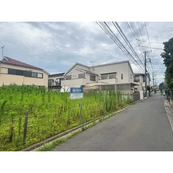 武蔵野市境南町５丁目 前面道路(撮影年月：2026年08月)