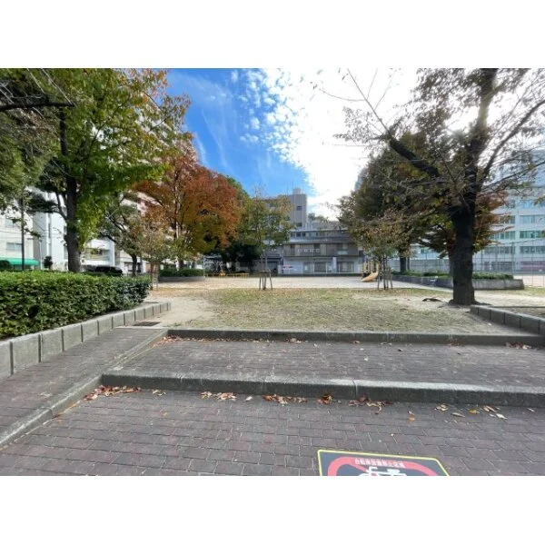 シティーコーポ道頓堀 南堀江公園（公園）まで約400m（徒歩5分）