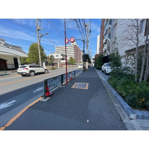 ルフォン東中野三丁目 前面道路