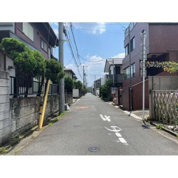 武蔵野市吉祥寺東町２丁目 西側道路