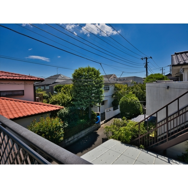 杉並区西荻南4丁目 7.8帖洋室側バルコニーからの眺望