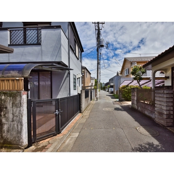 杉並区西荻南4丁目 前面道路