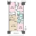 シティテラス金町 LDに2面の床暖房有。各洋室にウォークインクローゼットが備え付けられた、収納豊富な住まいです。