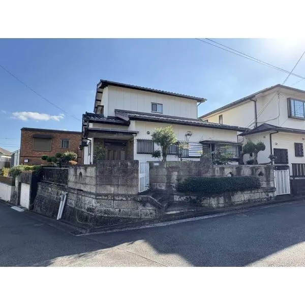 横浜市旭区笹野台３丁目 現地（古家あり）(撮影年月：2026年10月)