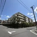 京王府中マンション 府中駅徒歩6分ながらも閑静な住宅街に立地