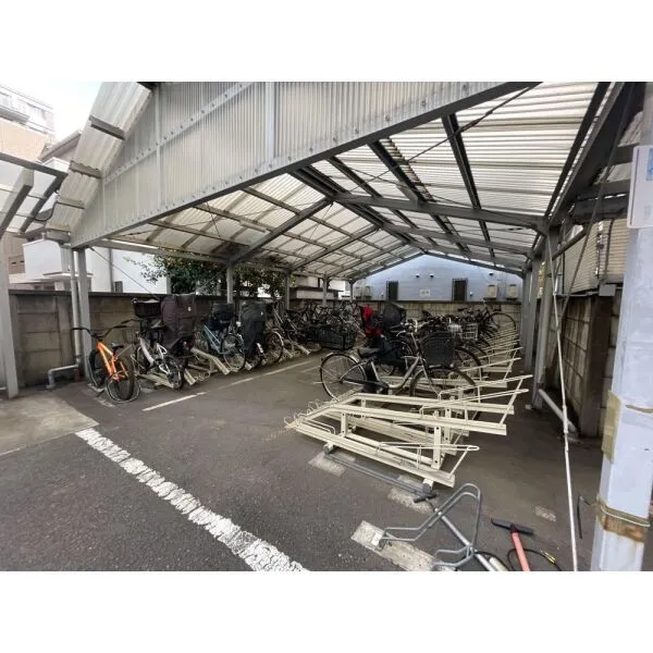 朝日中目黒マンション 駐輪場